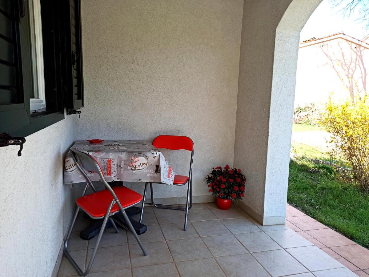 Apartman Dora Пула Екстер'єр фото