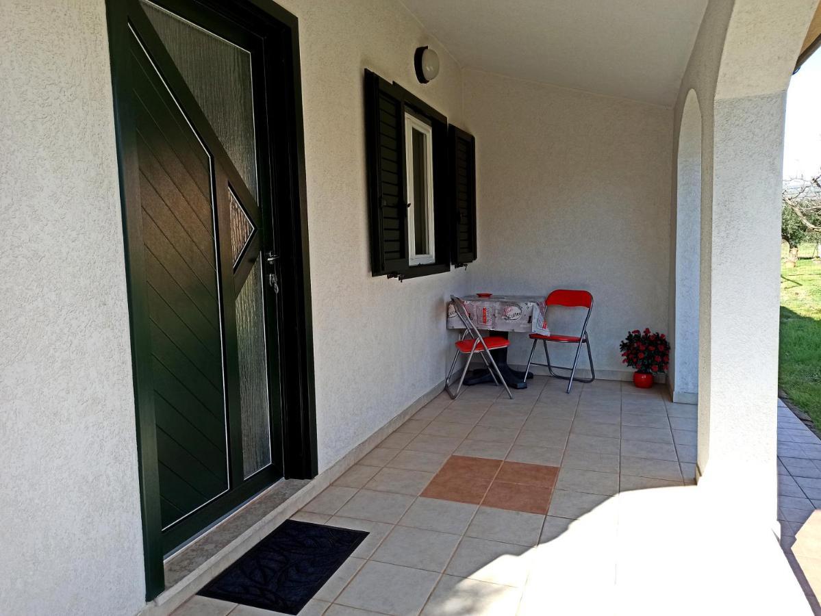 Apartman Dora Пула Екстер'єр фото