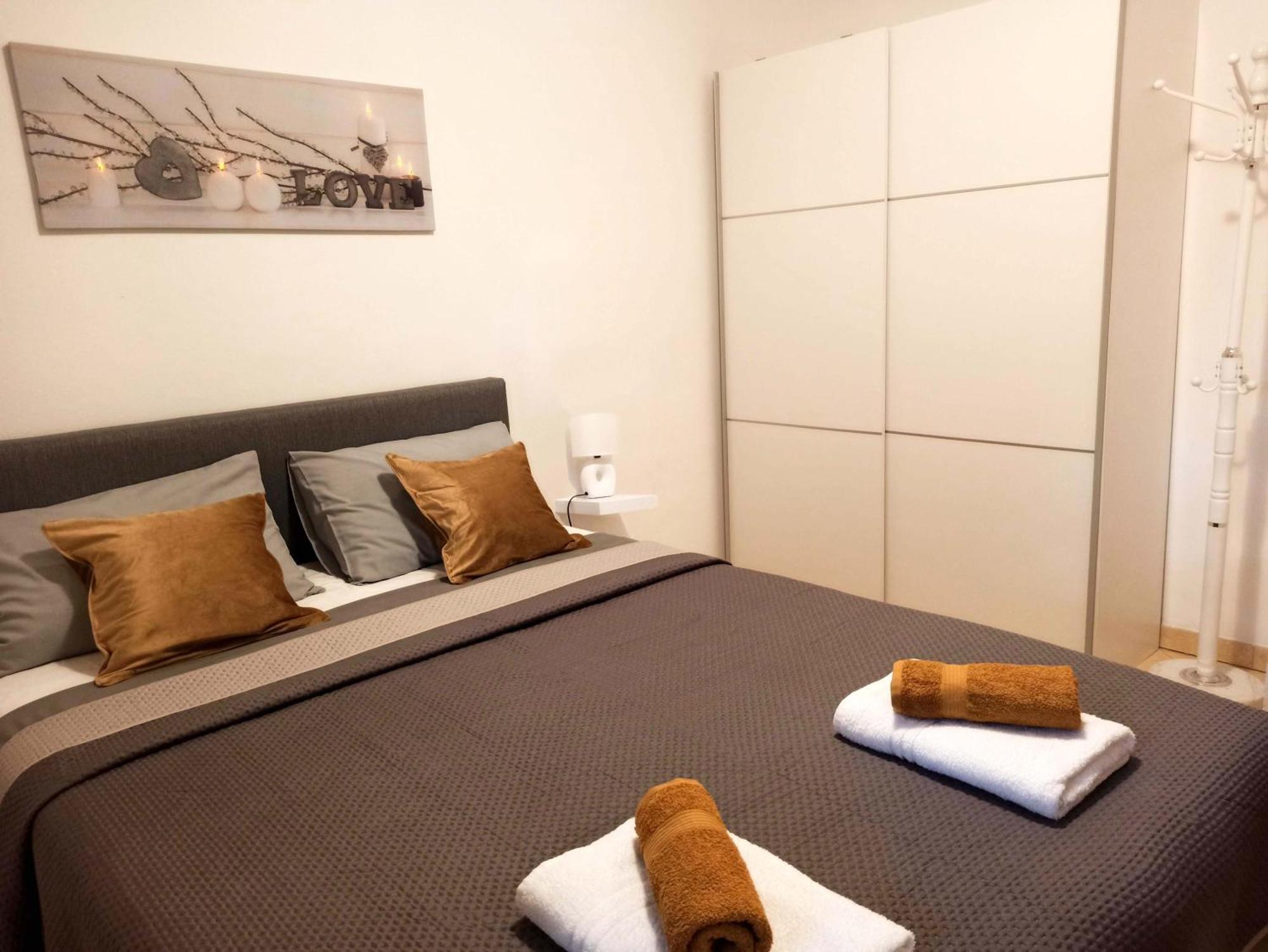 Apartman Dora Пула Екстер'єр фото